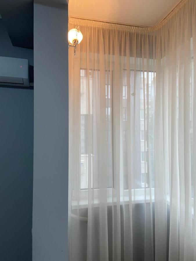 Sky House Central Apartment Chisinau Bagian luar foto